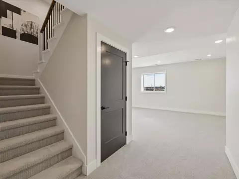 Entry Way - 240 NW Copperleaf Ct, Waukee, IA 50263 photo 5 of 5
