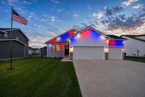 628 NE 56th St, Ankeny, IA 50021