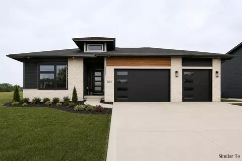 452 NE Monarch Dr, Polk City, IA 50226