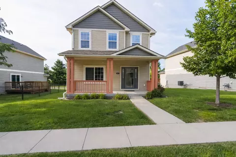 45 SE Booth Ave, Waukee, IA 50263