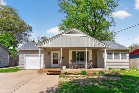 1501 Carrie Ave, Des Moines, IA 50315