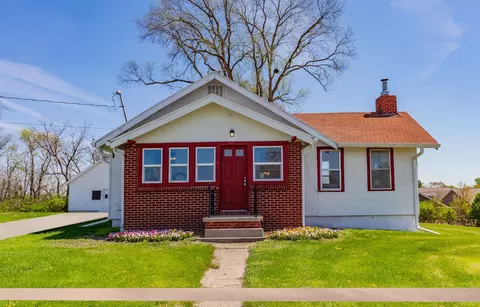 3141 SE 22nd St, Des Moines, IA 50320