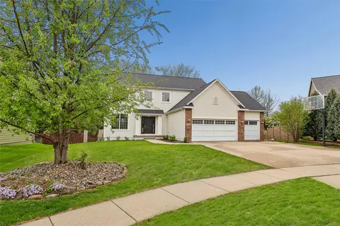 7802 Boulder Dr, West Des Moines, IA 50266