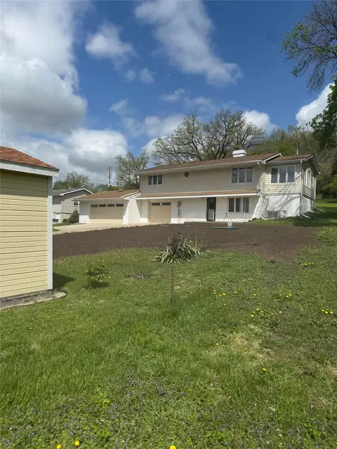 31032 High St, Booneville, IA 50038