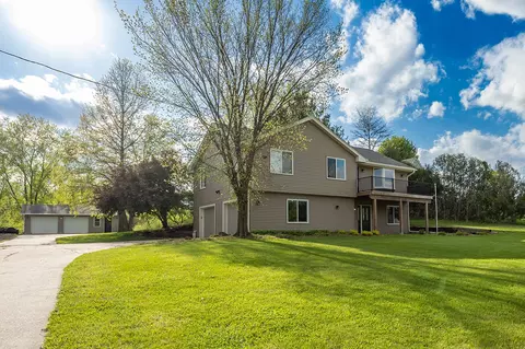 1158 SE 80th St, Runnells, IA 50237