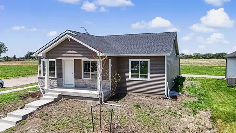 1624 Justice Way, Knoxville, IA 50138