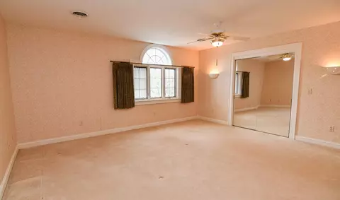 Bedroom - 202 Coover Ave, Baxter, IA 50028 photo 3 of 4