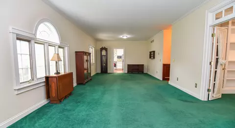 Living - 202 Coover Ave, Baxter, IA 50028 photo 1 of 4