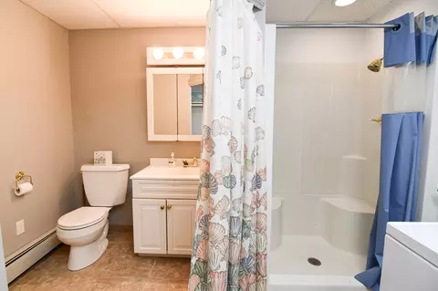 Bath - 202 Coover Ave, Baxter, IA 50028 photo 4 of 4