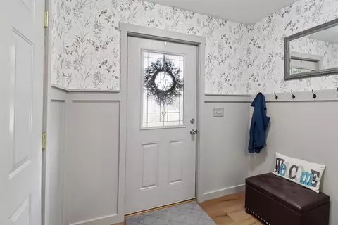 718 W Main St, Saint Charles, IA 50240