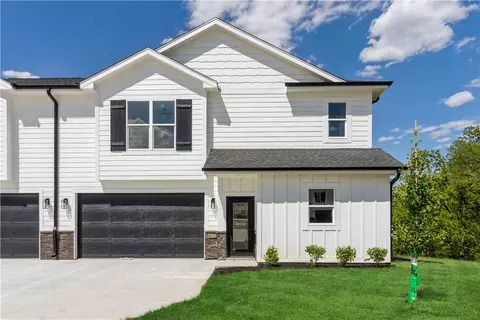 209 Boulder Pointe Pointe, Polk City, IA 50226