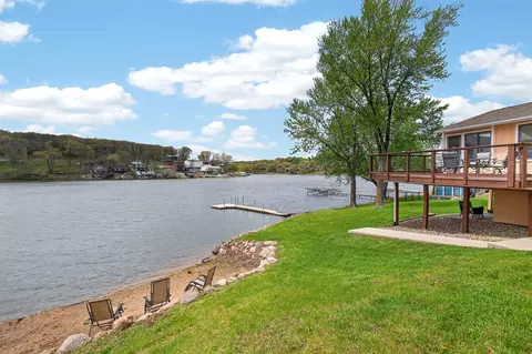 9309 Diamondhead Dr, Dexter, IA 50070