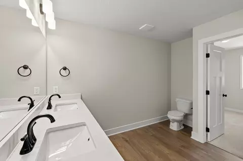 Bath - 4221 NE 5th St, Ankeny, IA 50021 photo 3 of 4