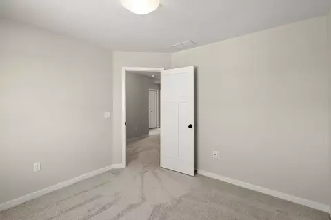 Bedroom - 4221 NE 5th St, Ankeny, IA 50021 photo 2 of 8