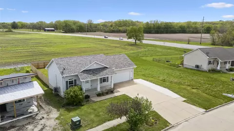 115 Lillianna St, Patterson, IA 50218