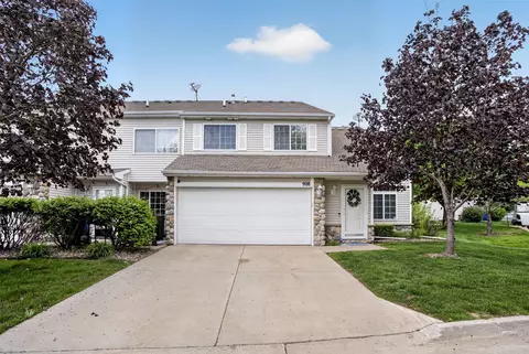 3799 Village Run Dr #908, Des Moines, IA 50317