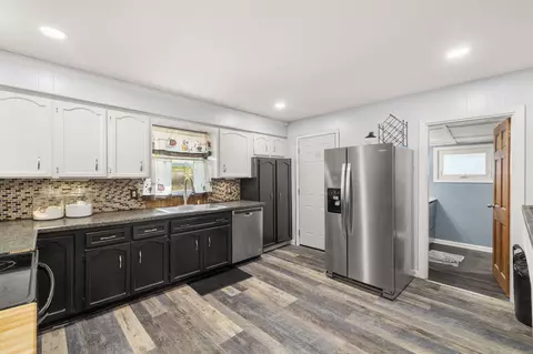 204 Maple St, De Soto, IA 50069