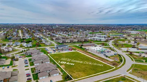 550 SE Gateway Dr, Grimes, IA 50111