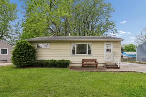 807 E 13th St N, Newton, IA 50208