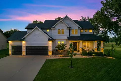 2711 NE Trilein Dr, Ankeny, IA 50021