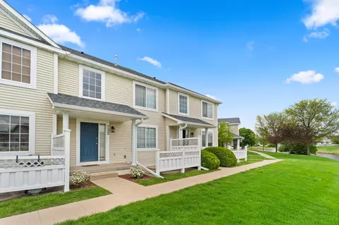 732 SE Williams Ct, Waukee, IA 50263