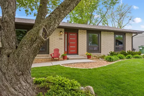 1510 Wheeler Dr, Ames, IA 50010