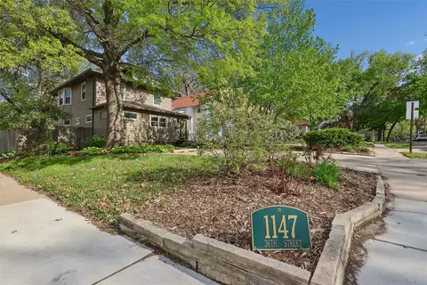 1147 36th St, Des Moines, IA 50311