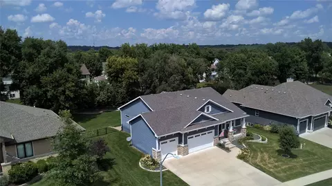 14323 Sheridan Ave, Urbandale, IA 50323