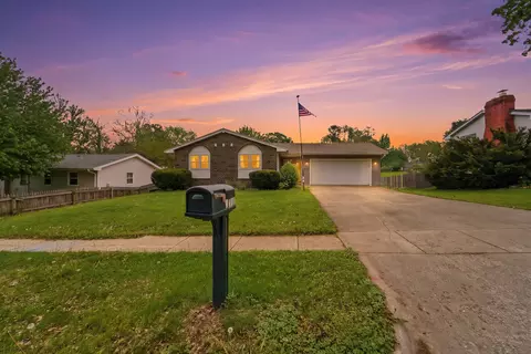 4207 SW 25th St, Des Moines, IA 50321
