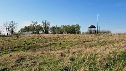 54826 250th Ave, Chariton, IA 50049