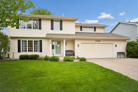 3466 Glenwood Dr, West Des Moines, IA 50265
