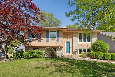 2807 54th St, Des Moines, IA 50310