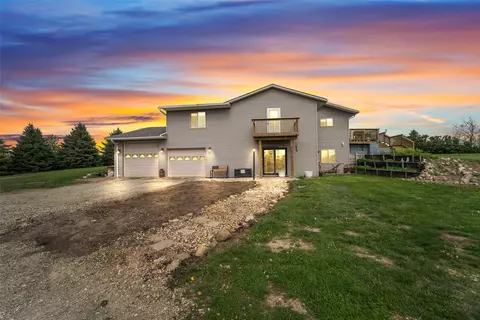 2704 Binford Ave, State Center, IA 50247