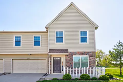 3509 SE Glen Dr, Grimes, IA 50111