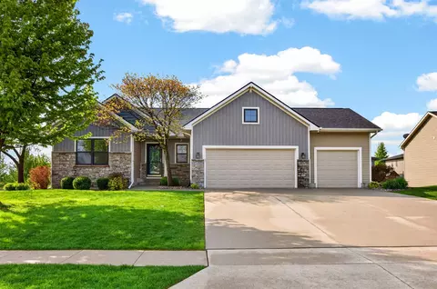2500 NE 11th St, Grimes, IA 50111