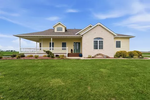 5226 N 95th Ave W, Baxter, IA 50028