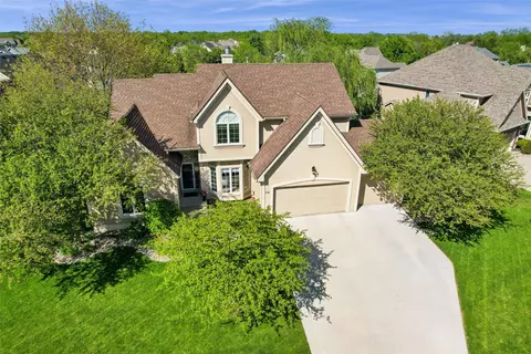 606 NE Bristol Dr, Ankeny, IA 50021