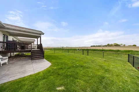 Exterior - 2822 NW 44th St, Ankeny, IA 50023 photo 3 of 3