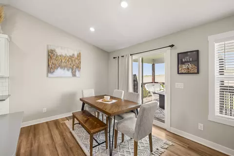 Dining - 2822 NW 44th St, Ankeny, IA 50023 photo 1 of 1