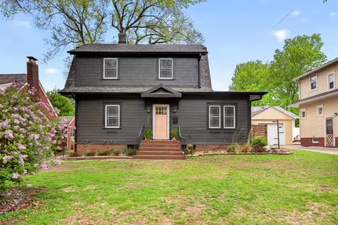 1407 42nd St, Des Moines, IA 50311