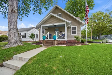 3321 SW 13th Pl, Des Moines, IA 50315