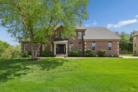 6125 NW 94th St, Johnston, IA 50131