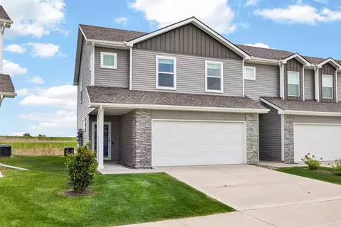 213 NE Glendale Ln, Ankeny, IA 50021