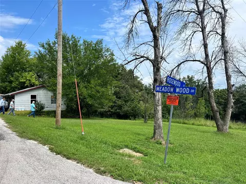 8442 Rosewood St, Dexter, IA 50070