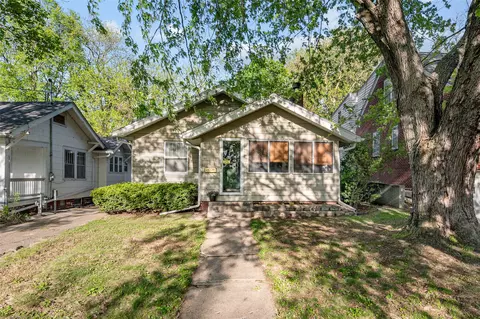 1331 47th St, Des Moines, IA 50311