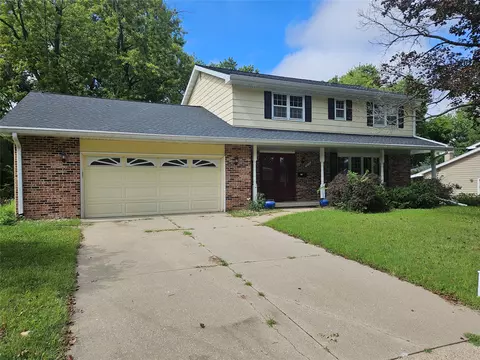 4030 45th St, Des Moines, IA 50310