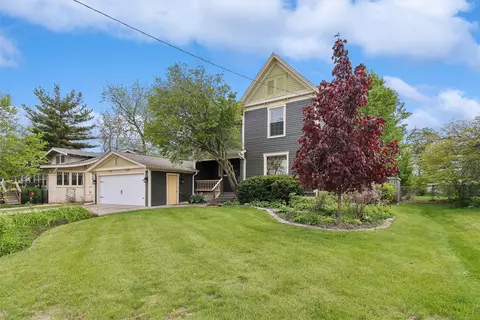 521 N 2nd Ave E, Newton, IA 50208