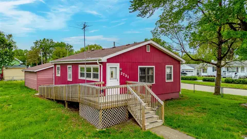2731 Indianapolis Ave, Des Moines, IA 50317