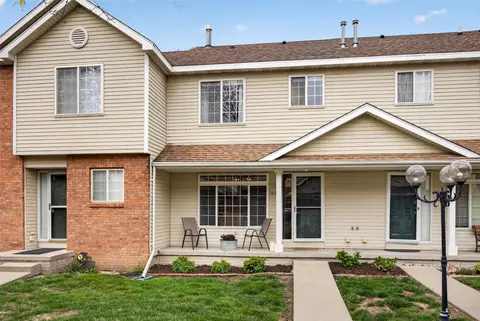 1010 E 17th St, Norwalk, IA 50211