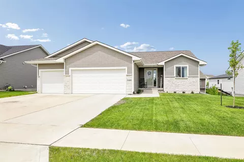 5400 Leyden Ave, Des Moines, IA 50317